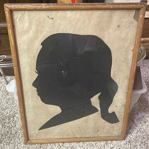 1924 silhouette of a little girl